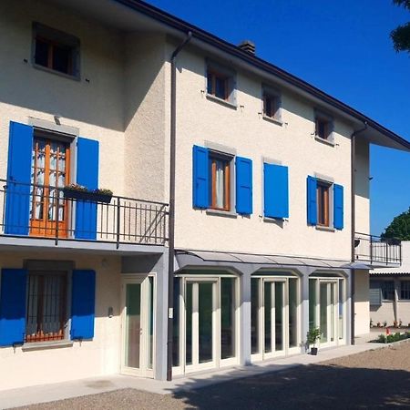 B&B Des Artistes Borzano Exterior foto