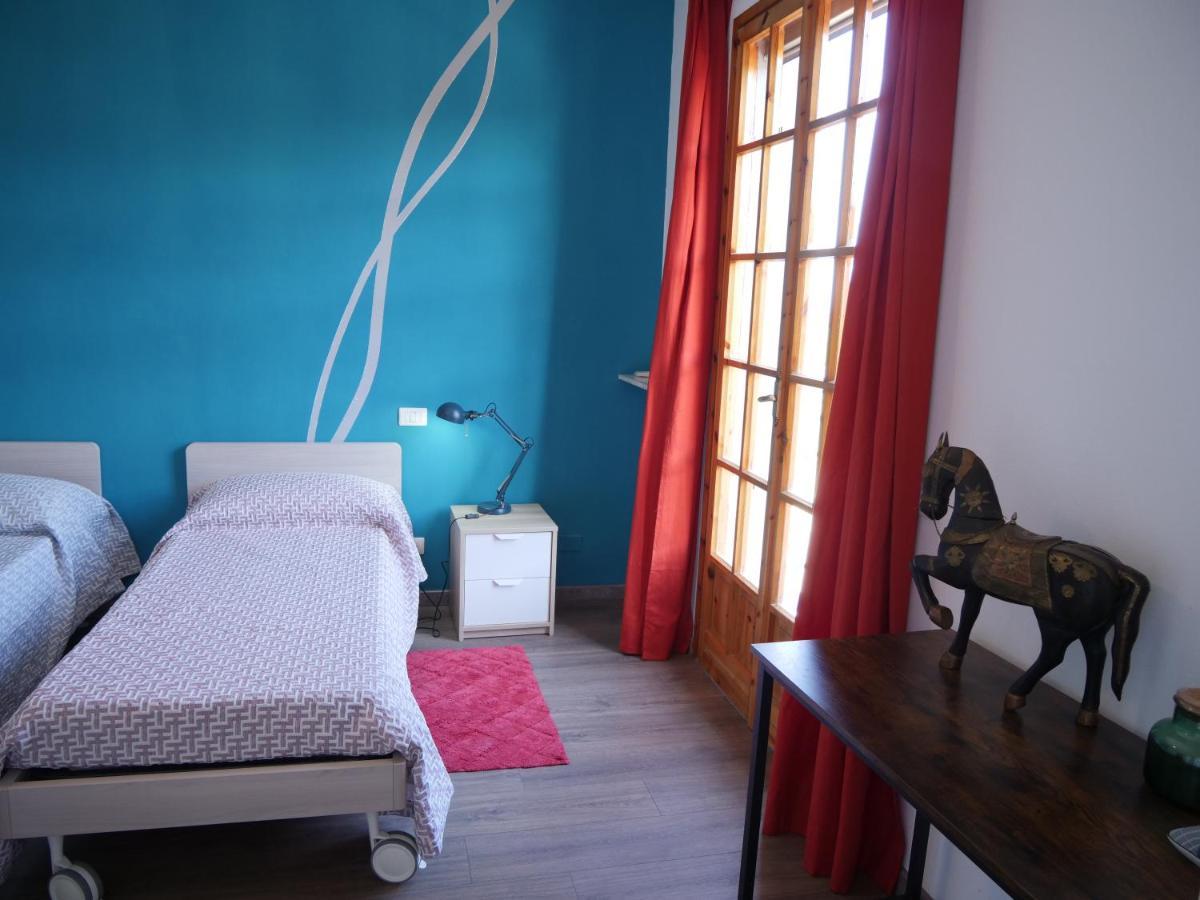 B&B Des Artistes Borzano Exterior foto